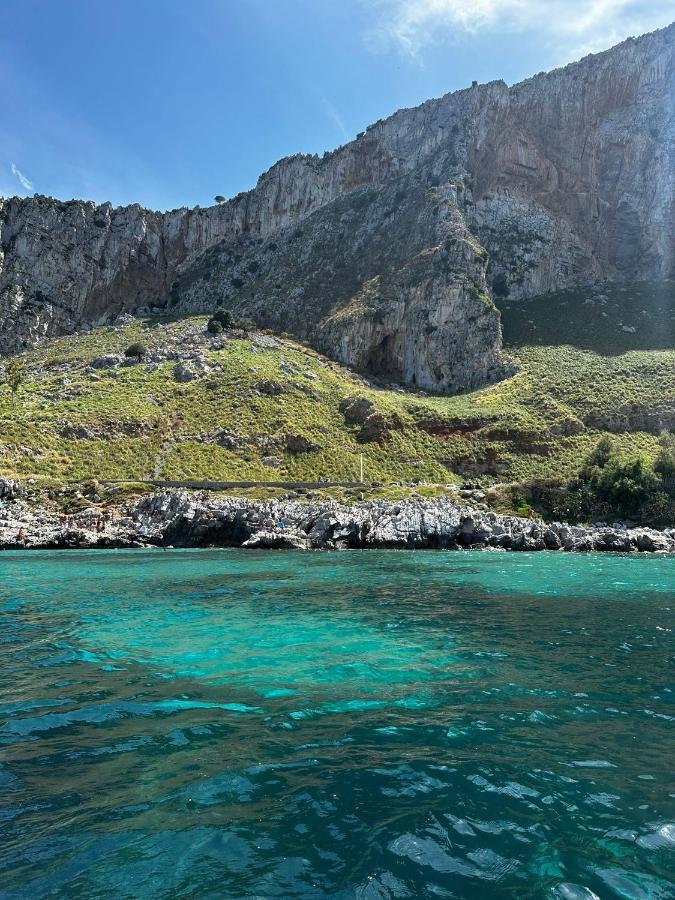 Апартаменти Casa Vacanze La Rocca 2 Палермо Екстер'єр фото