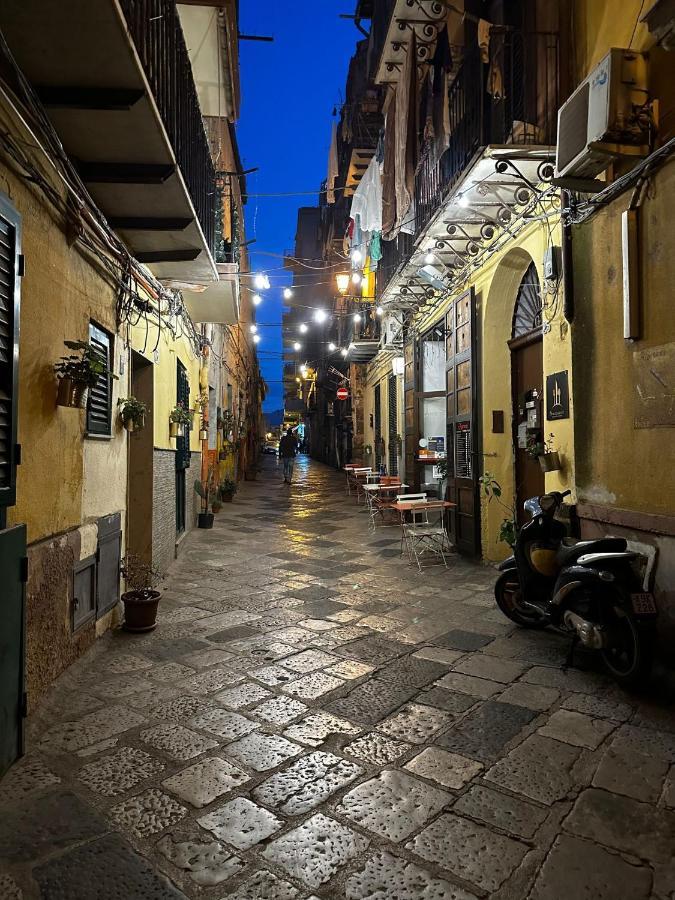 Апартаменти Casa Vacanze La Rocca 2 Палермо Екстер'єр фото